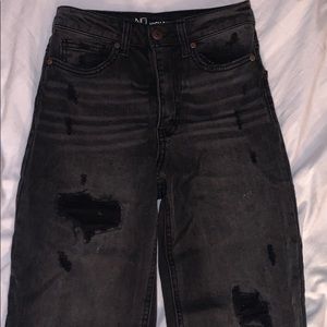 High rise mom jeans.